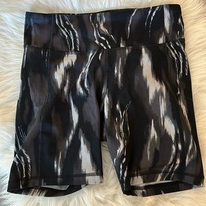 NWT All motion bike shorts